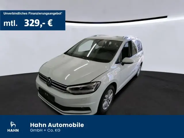 Photo 1 : Volkswagen Touran 2021 Essence