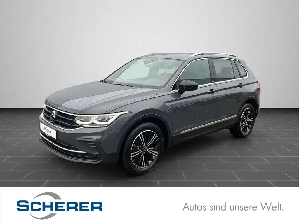 Photo 1 : Volkswagen Tiguan 2024 Petrol