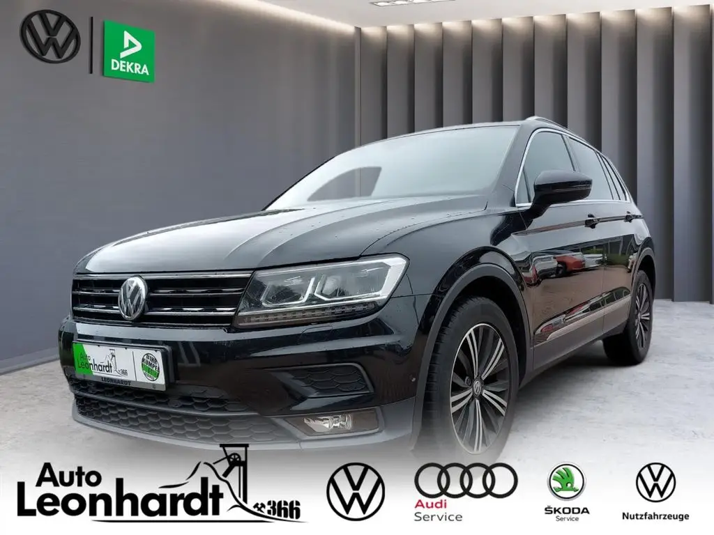 Photo 1 : Volkswagen Tiguan 2018 Essence