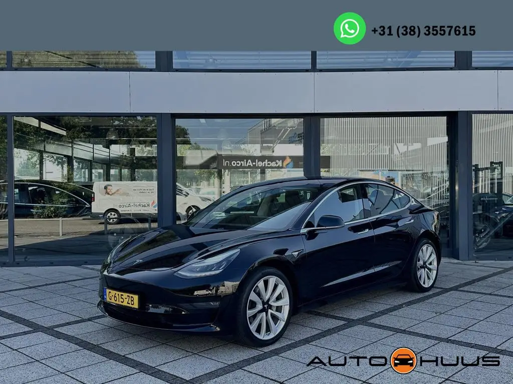 Photo 1 : Tesla Model 3 2019 Non renseigné