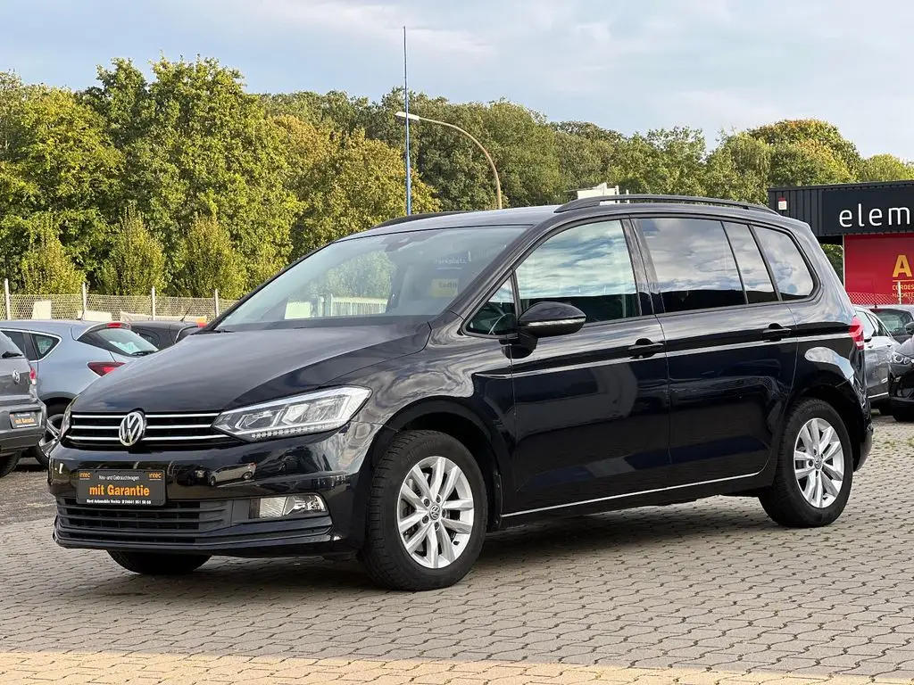 Photo 1 : Volkswagen Touran 2016 Essence