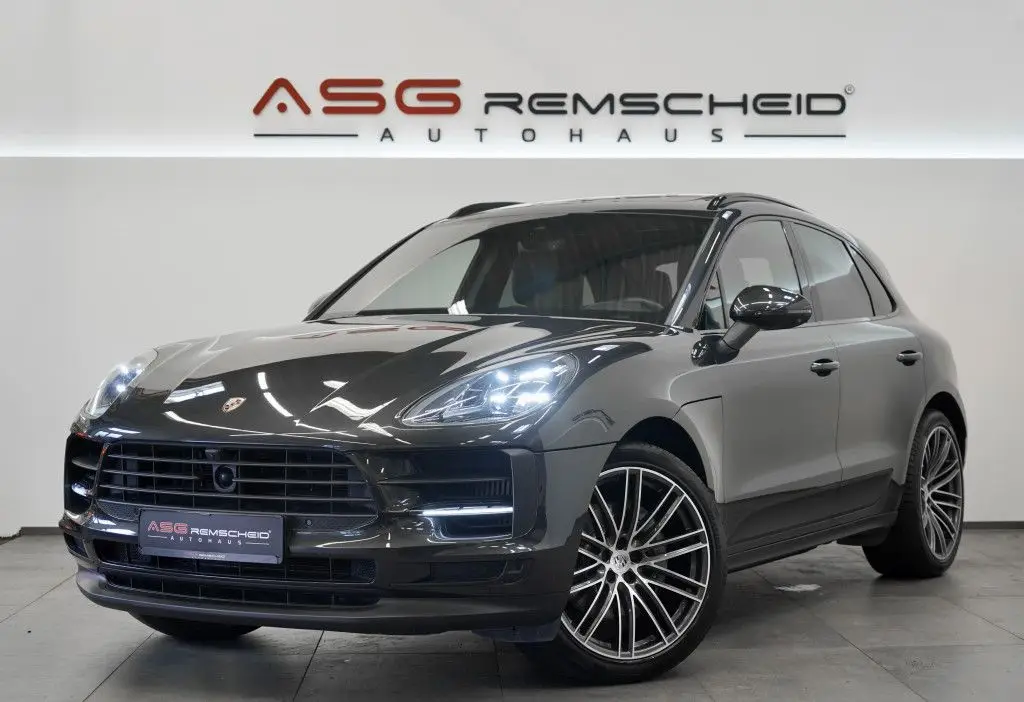 Photo 1 : Porsche Macan 2019 Essence