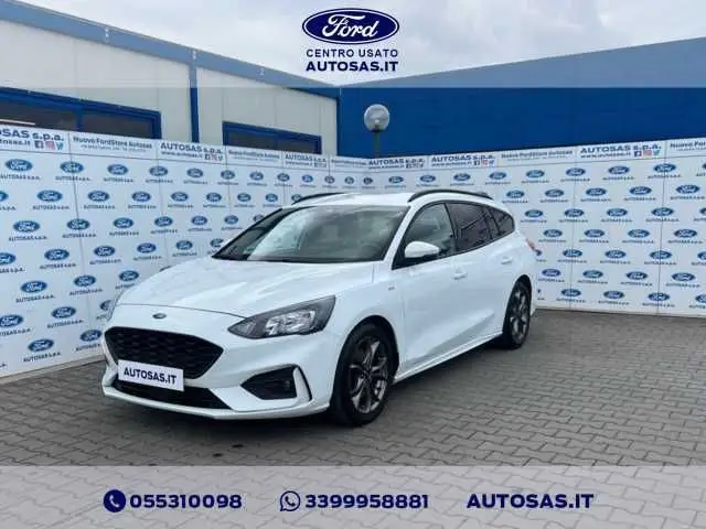 Photo 1 : Ford Focus 2021 Essence