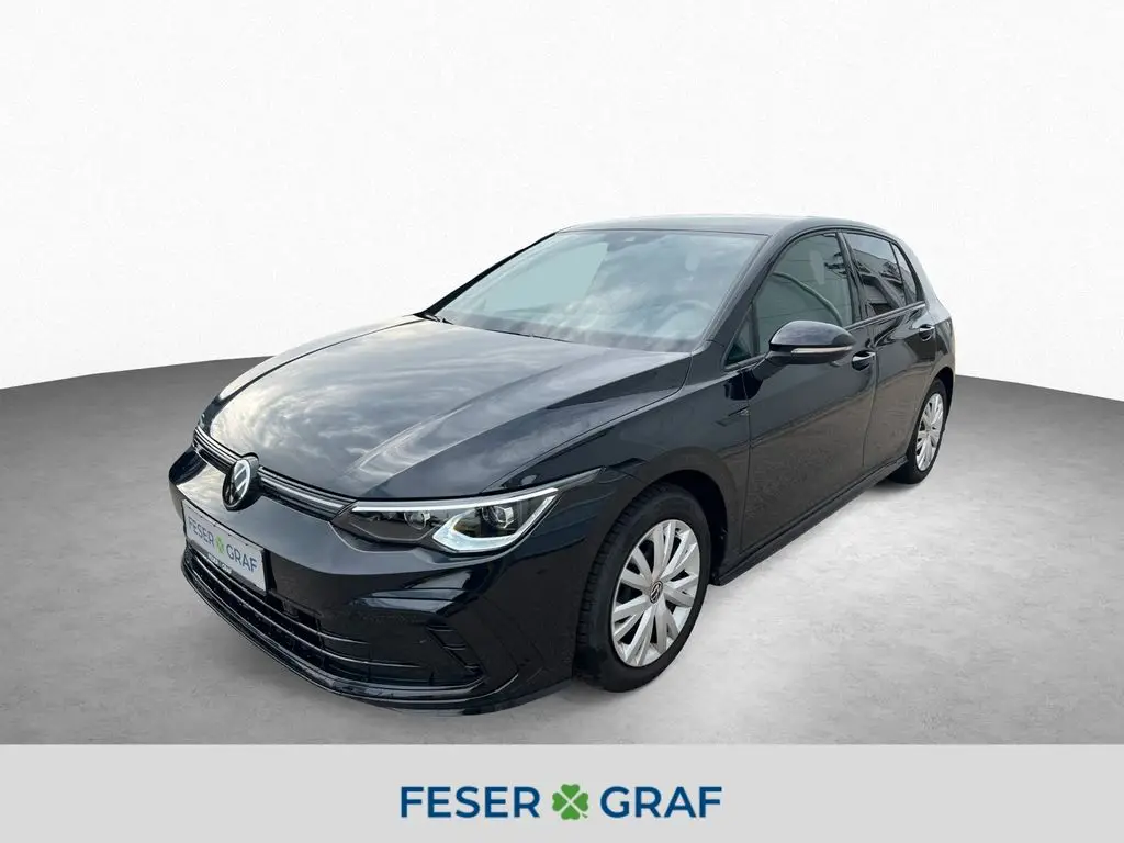 Photo 1 : Volkswagen Golf 2024 Petrol