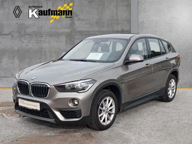 Photo 1 : Bmw X1 2017 Petrol