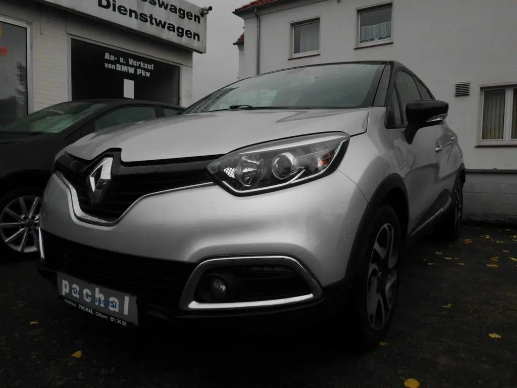 Photo 1 : Renault Captur 2016 Essence