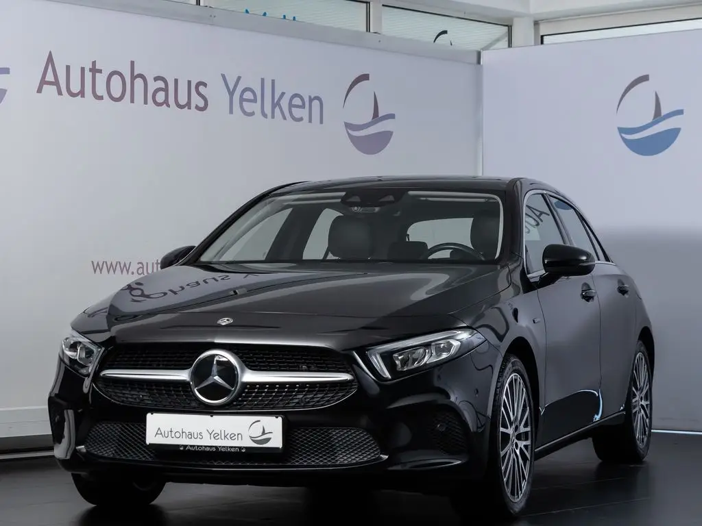 Photo 1 : Mercedes-benz Classe A 2020 Hybrid