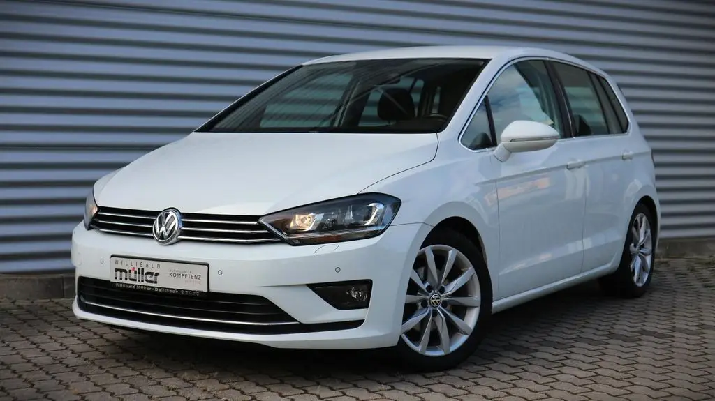 Photo 1 : Volkswagen Golf 2018 Petrol