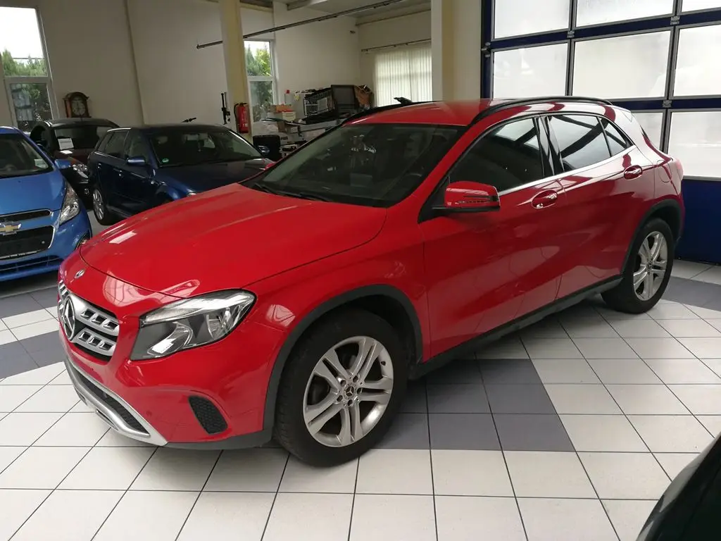 Photo 1 : Mercedes-benz Classe Gla 2018 Essence