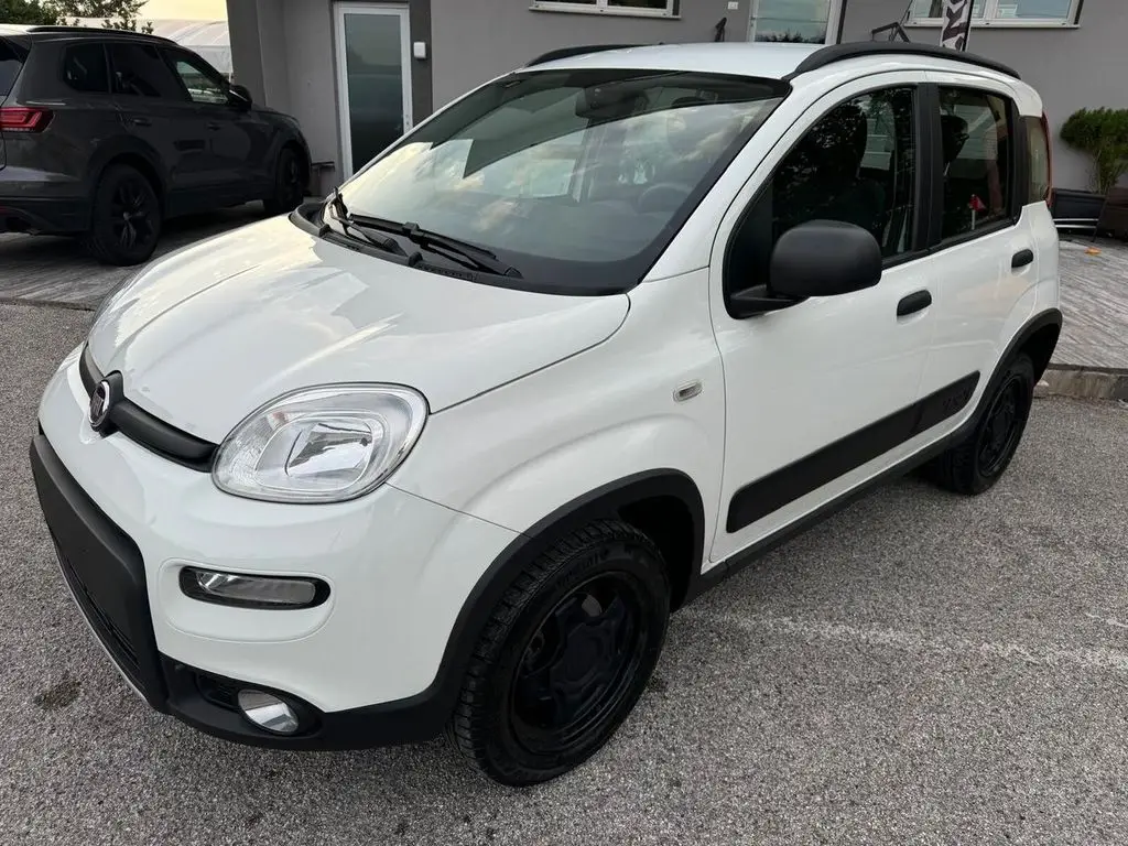 Photo 1 : Fiat Panda 2018 Petrol