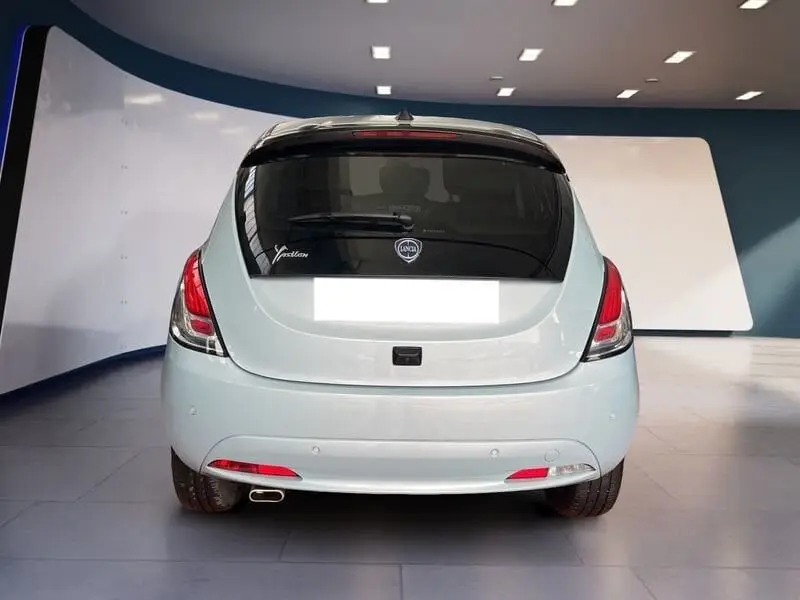 Photo 1 : Lancia Ypsilon 2023 Hybrid