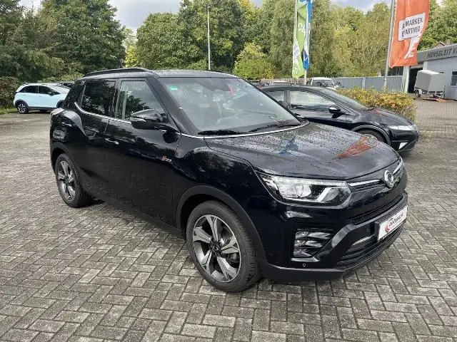 Photo 1 : Ssangyong Tivoli 2023 Essence