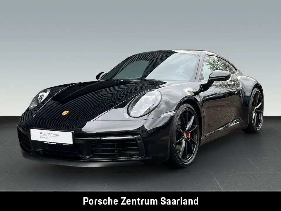 Photo 1 : Porsche 992 2020 Petrol