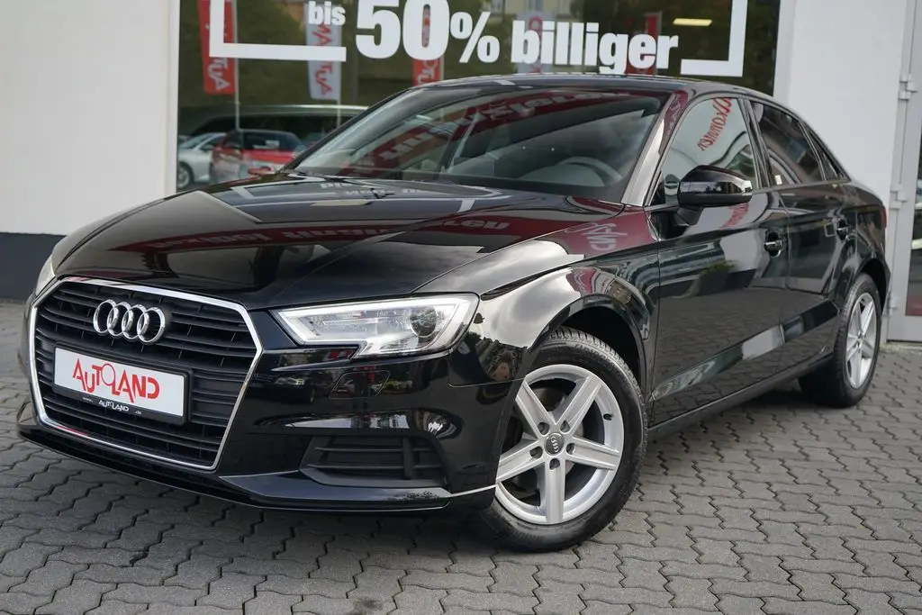 Photo 1 : Audi A3 2017 Essence