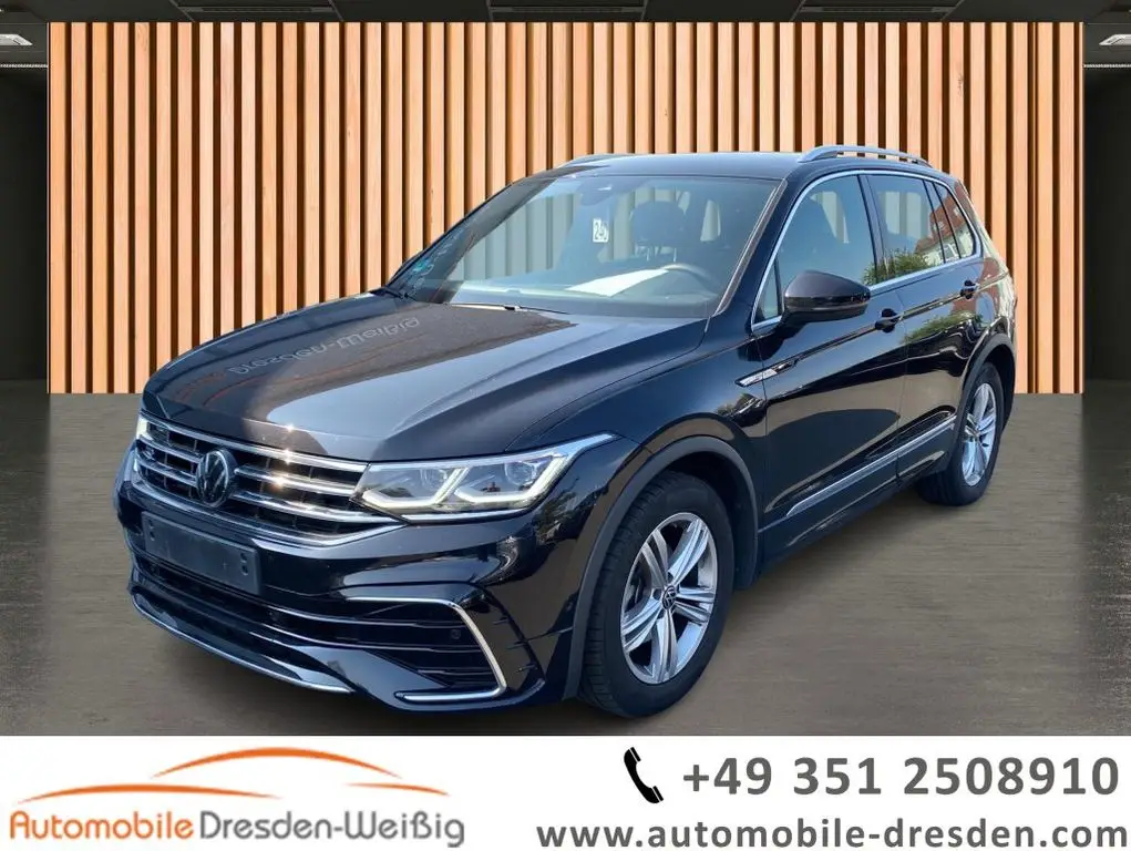 Photo 1 : Volkswagen Tiguan 2024 Essence