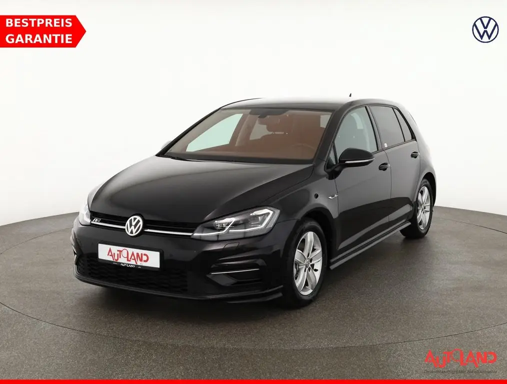 Photo 1 : Volkswagen Golf 2019 Essence