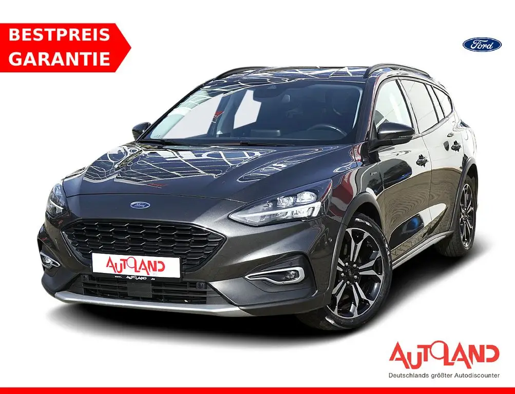 Photo 1 : Ford Focus 2019 Petrol