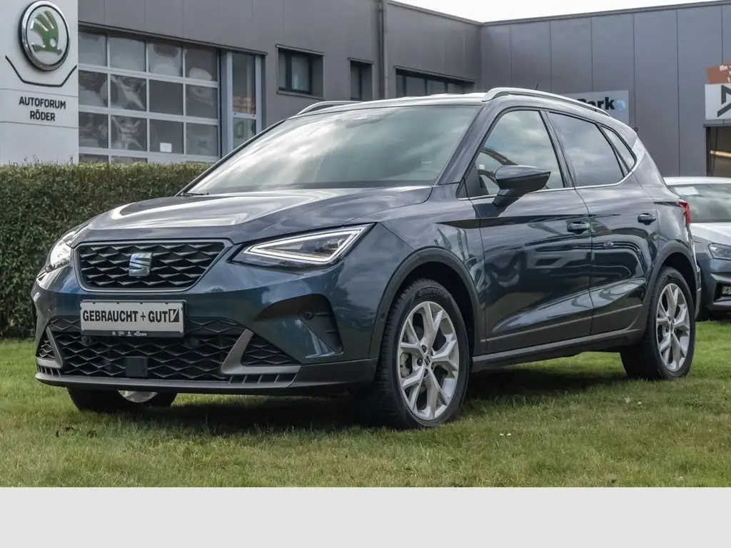 Photo 1 : Seat Arona 2023 Petrol