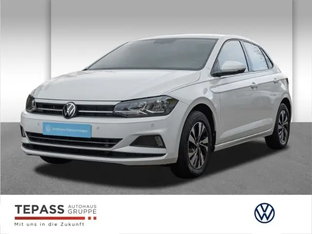 Photo 1 : Volkswagen Polo 2021 Essence