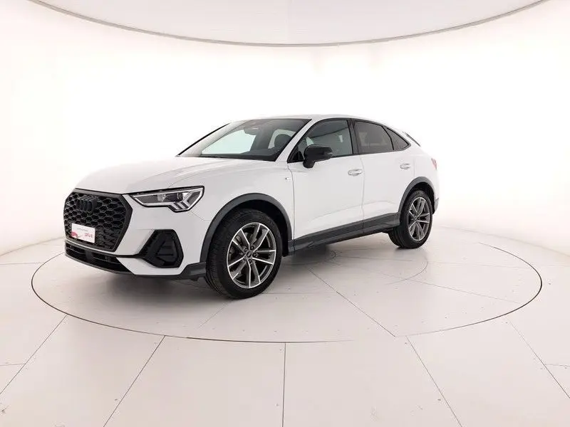 Photo 1 : Audi Q3 2023 Autres