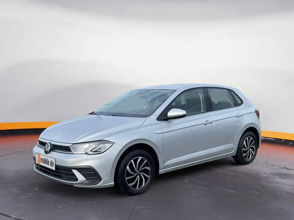 Photo 1 : Volkswagen Polo 2024 Petrol