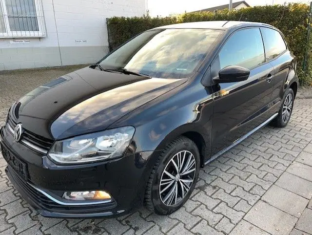 Photo 1 : Volkswagen Polo 2016 Essence