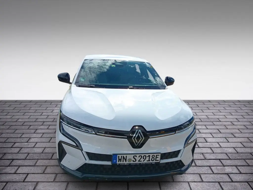 Photo 1 : Renault Megane 2022 Non renseigné