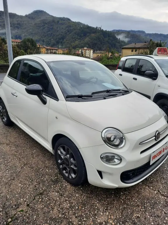 Photo 1 : Fiat 500 2021 Hybrid