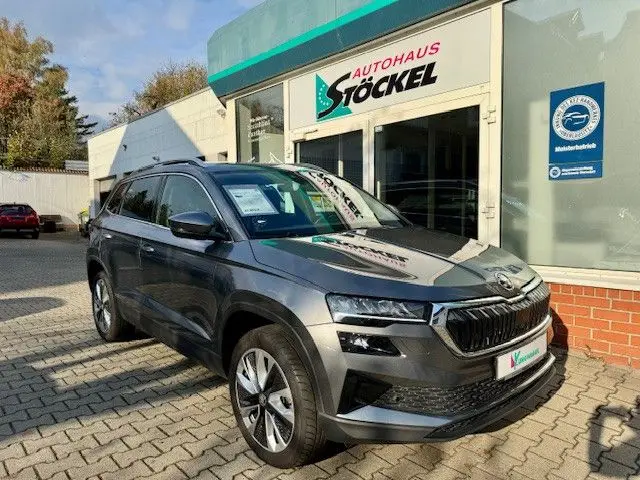 Photo 1 : Skoda Karoq 2023 Petrol