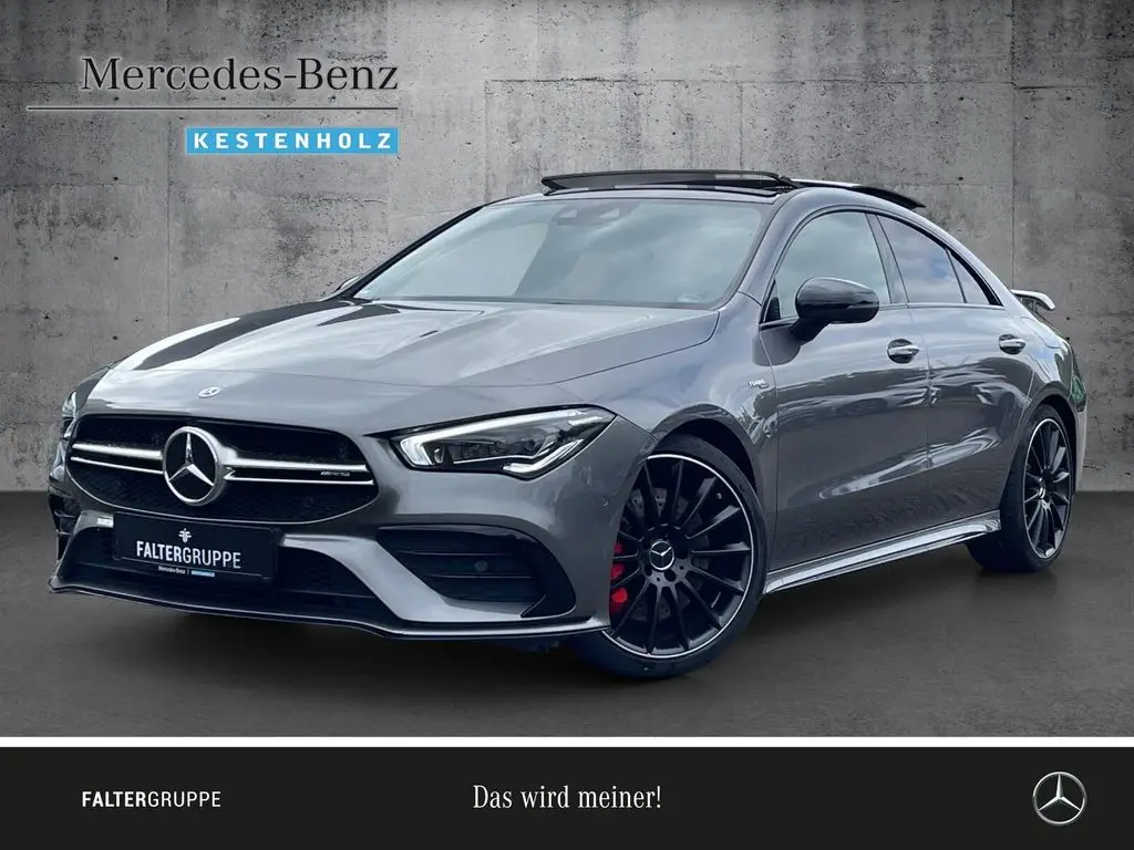 Photo 1 : Mercedes-benz Classe Cla 2023 Petrol