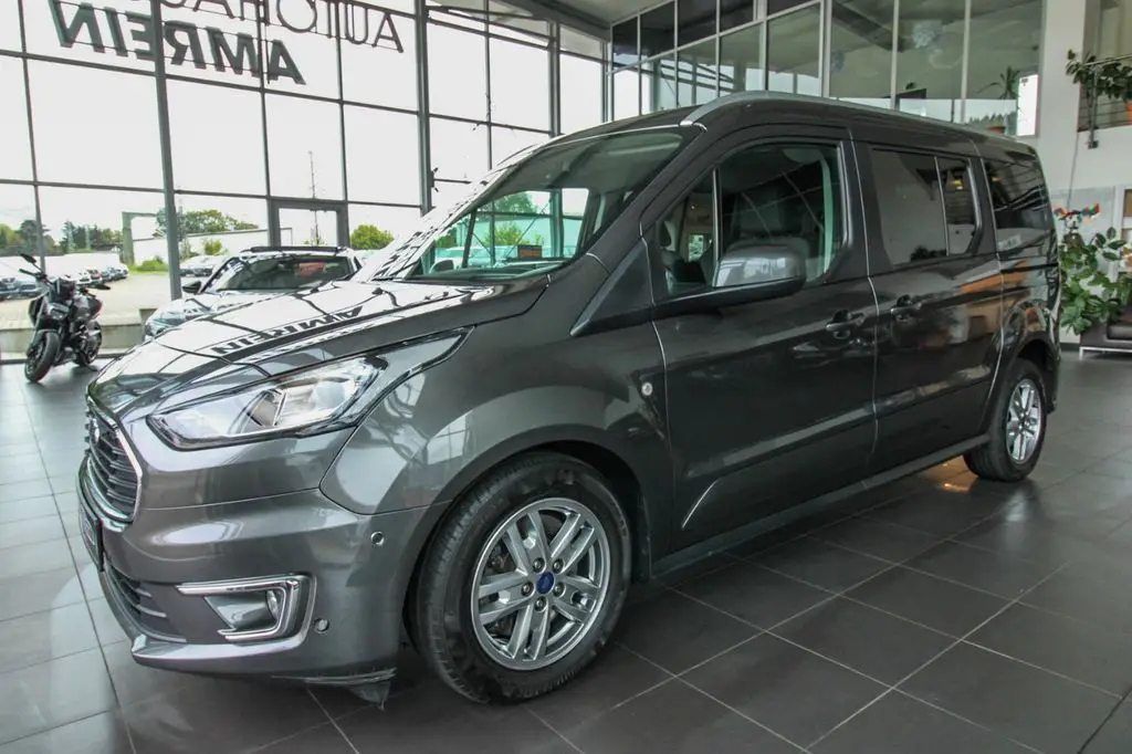 Photo 1 : Ford Grand Tourneo 2020 Diesel