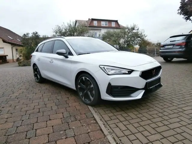 Photo 1 : Cupra Leon 2024 Diesel