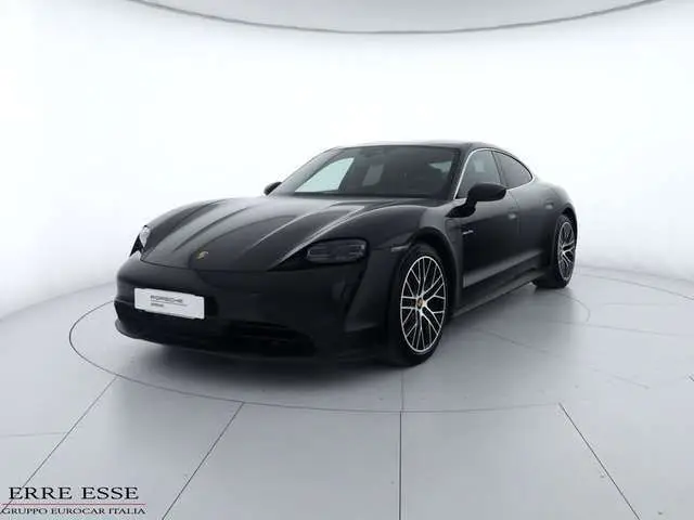 Photo 1 : Porsche Taycan 2020 Non renseigné