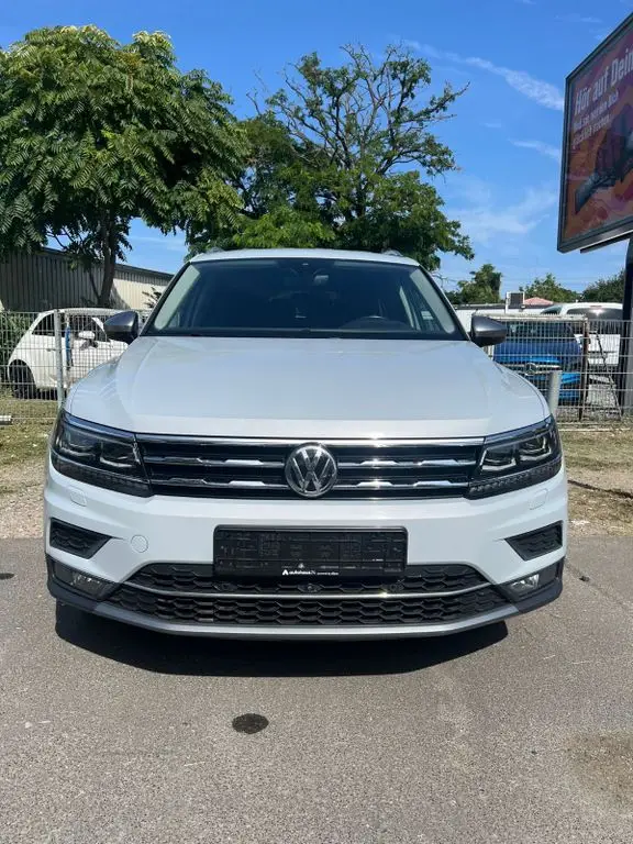 Photo 1 : Volkswagen Tiguan 2018 Diesel