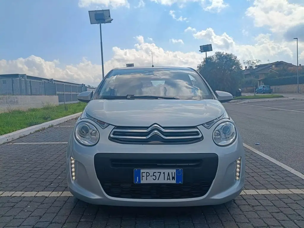 Photo 1 : Citroen C1 2018 Essence