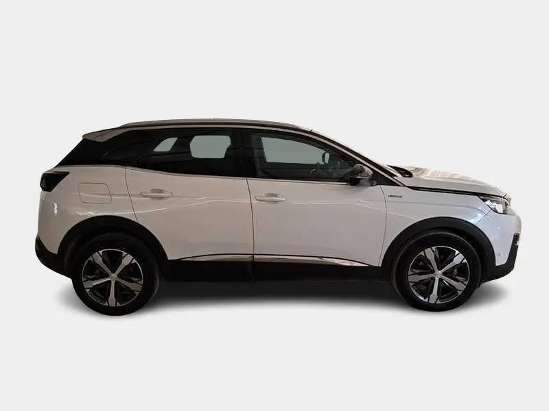 Photo 1 : Peugeot 3008 2020 Diesel