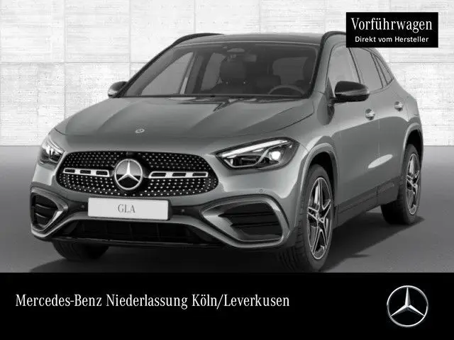 Photo 1 : Mercedes-benz Classe Gla 2023 Hybride