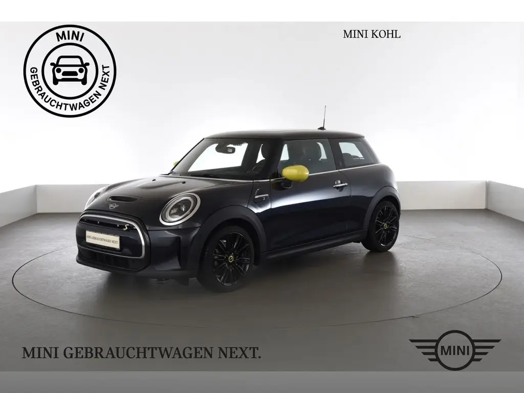 Photo 1 : Mini Cooper 2021 Non renseigné