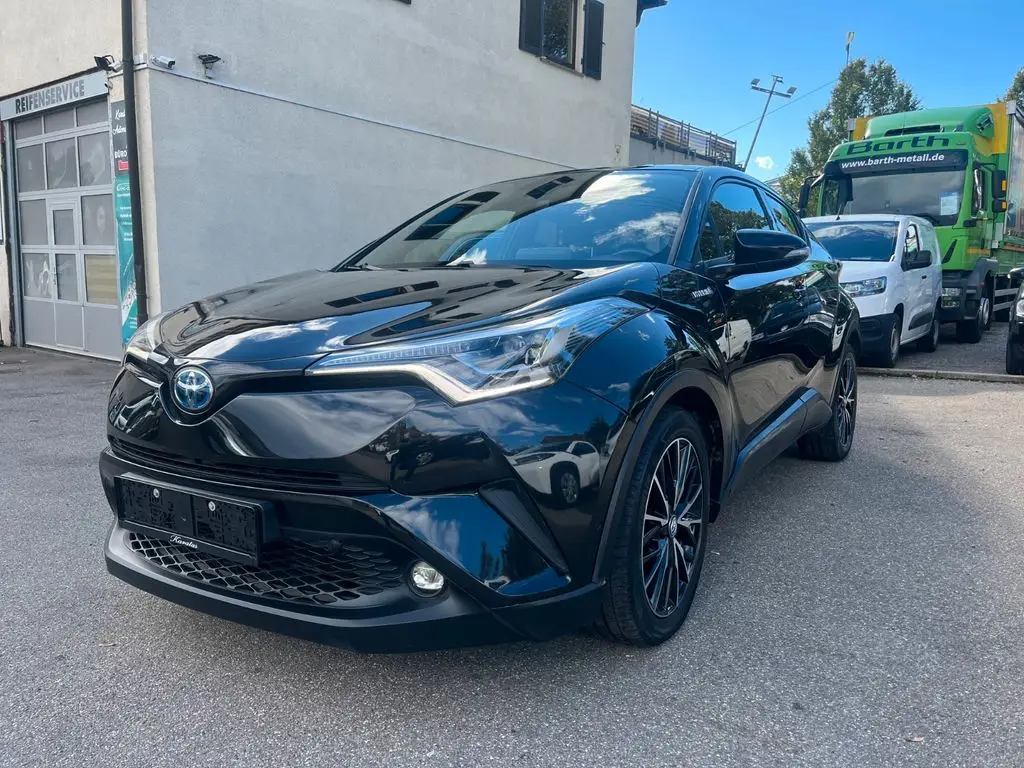 Photo 1 : Toyota C-hr 2018 Hybride