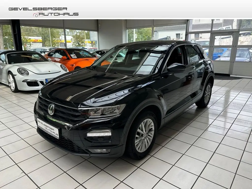 Photo 1 : Volkswagen T-roc 2018 Essence