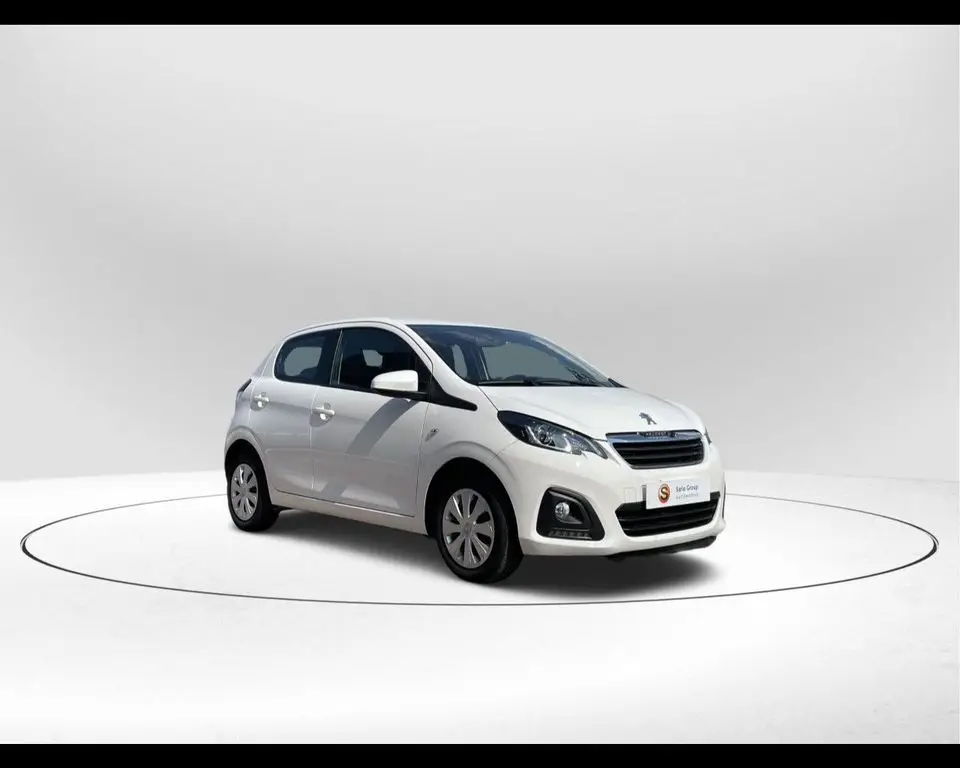 Photo 1 : Peugeot 108 2021 Petrol