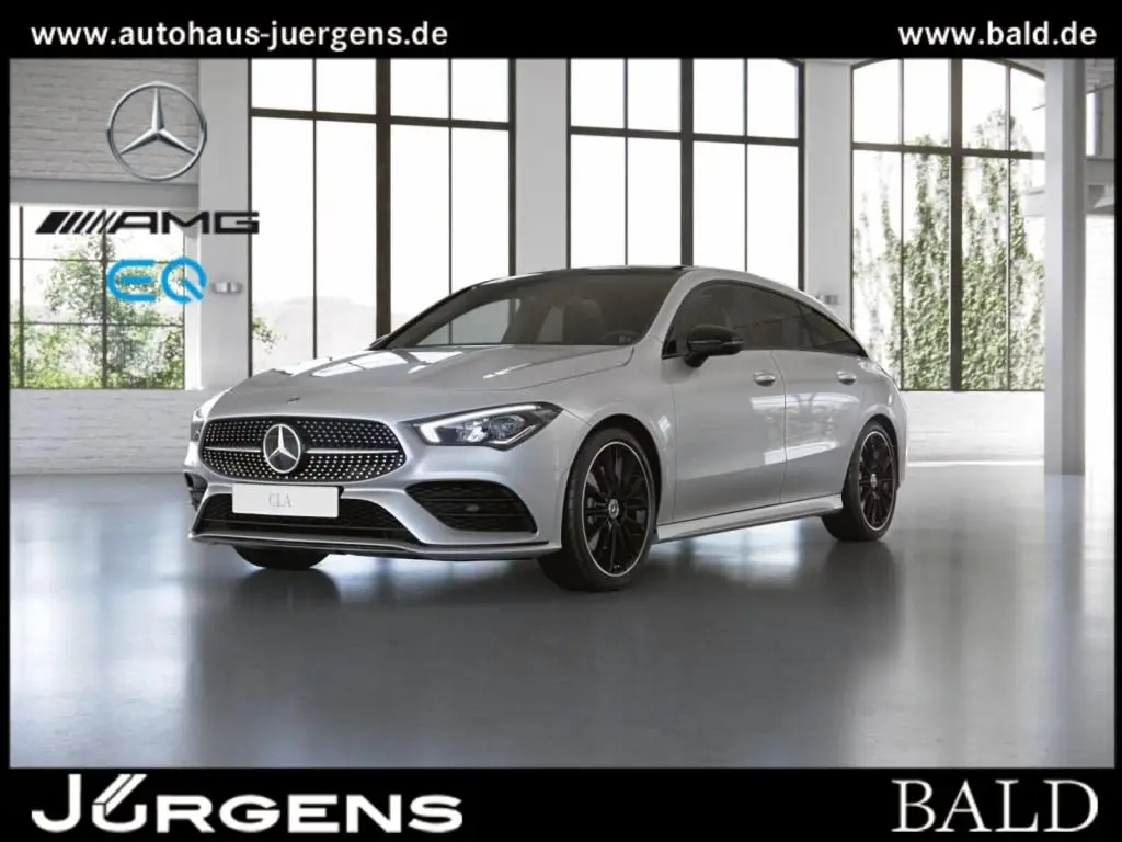 Photo 1 : Mercedes-benz Classe Cla 2023 Essence