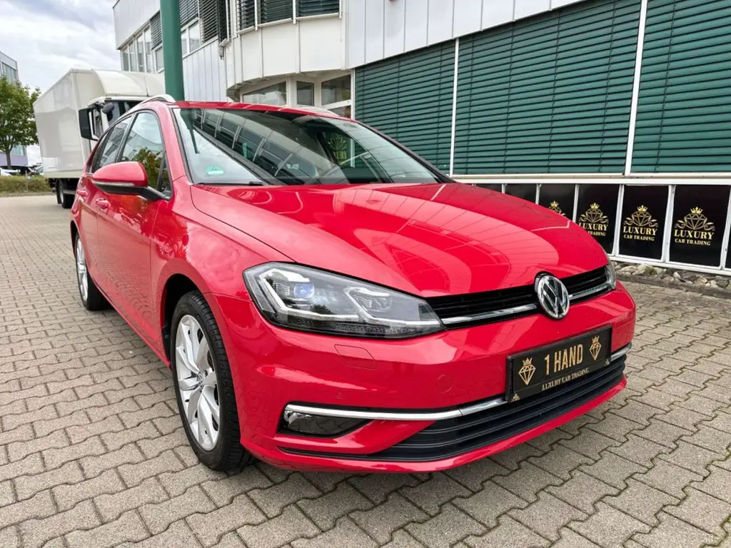 Photo 1 : Volkswagen Golf 2018 Petrol