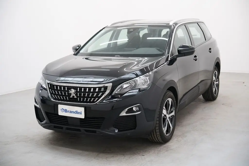 Photo 1 : Peugeot 5008 2020 Diesel