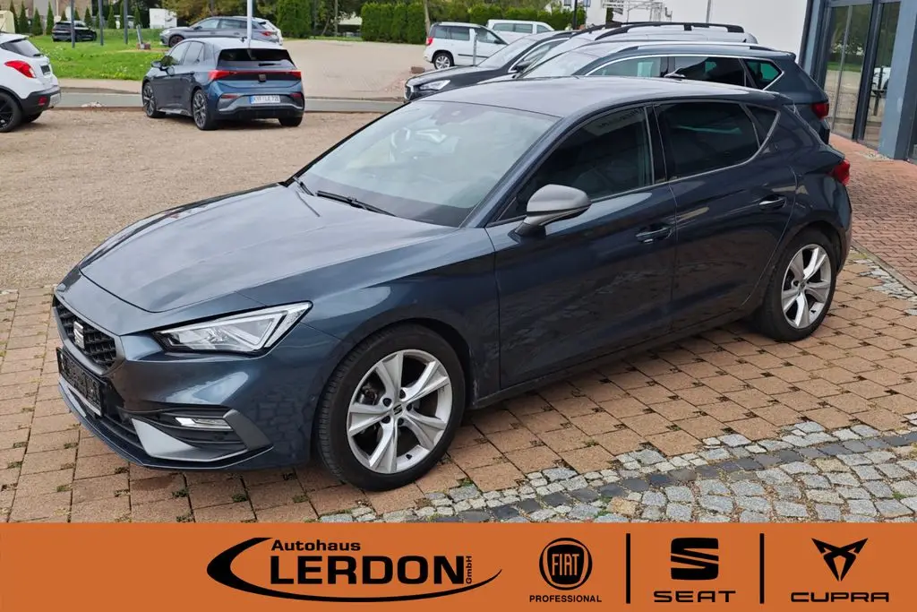 Photo 1 : Seat Leon 2021 Petrol