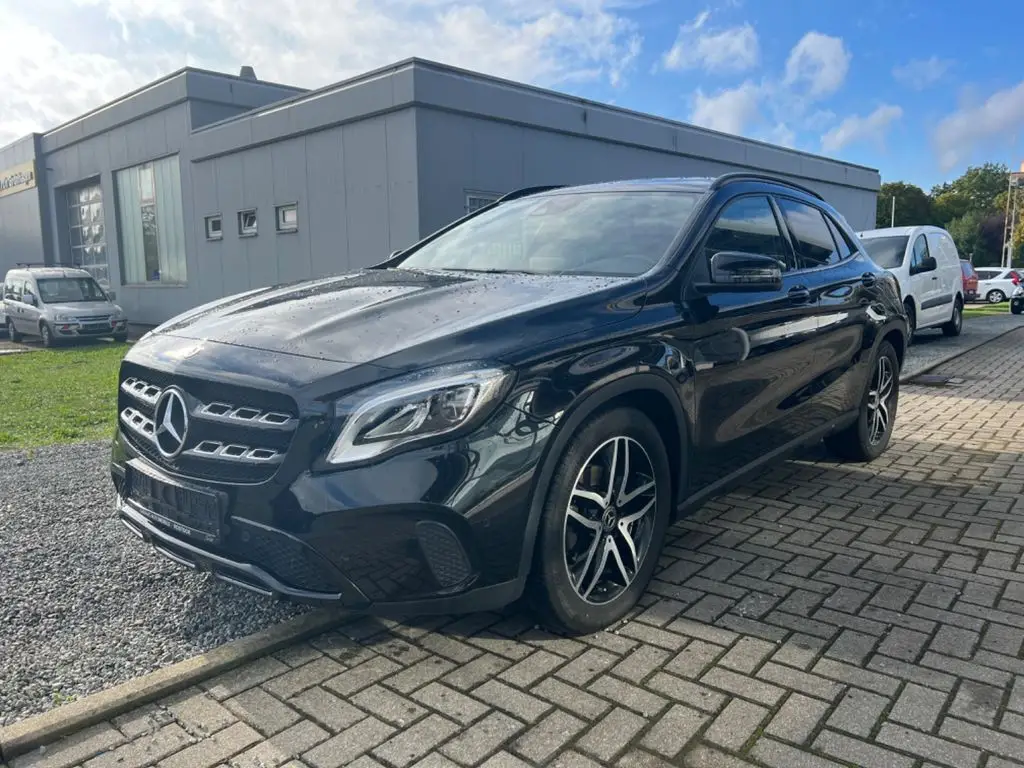 Photo 1 : Mercedes-benz Classe Gla 2018 Petrol