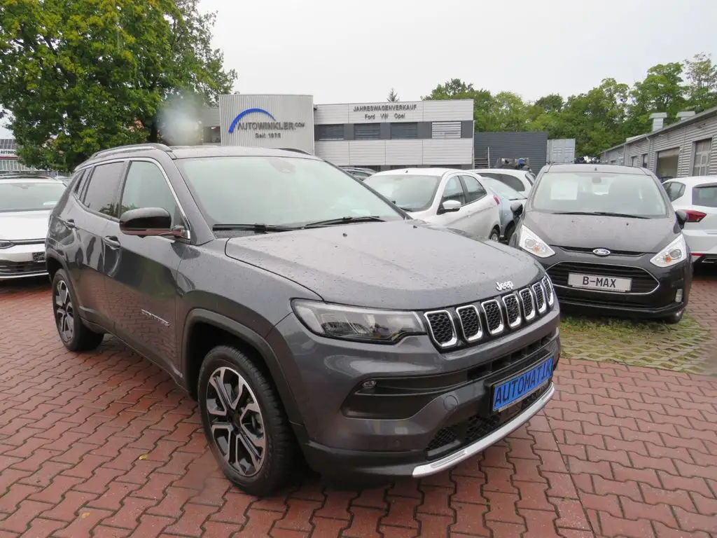 Photo 1 : Jeep Compass 2022 Petrol