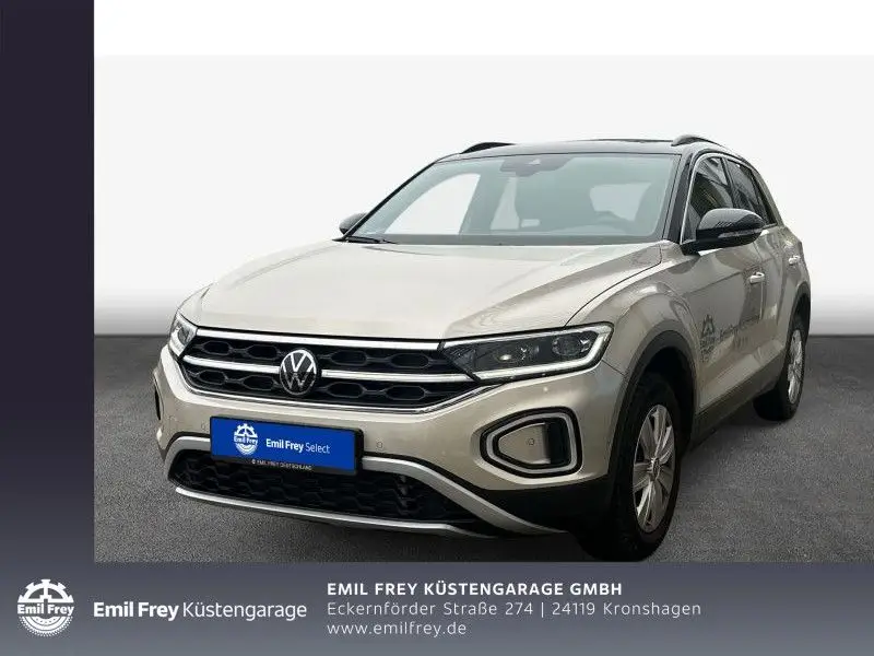 Photo 1 : Volkswagen T-roc 2024 Petrol