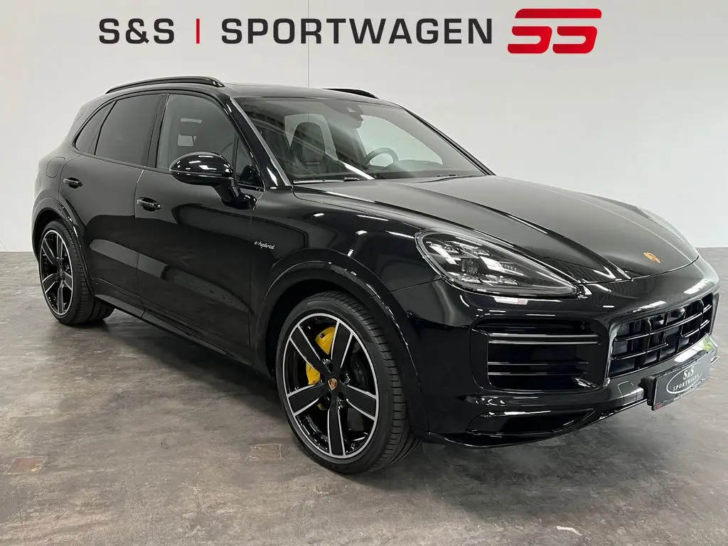 Photo 1 : Porsche Cayenne 2022 Hybrid