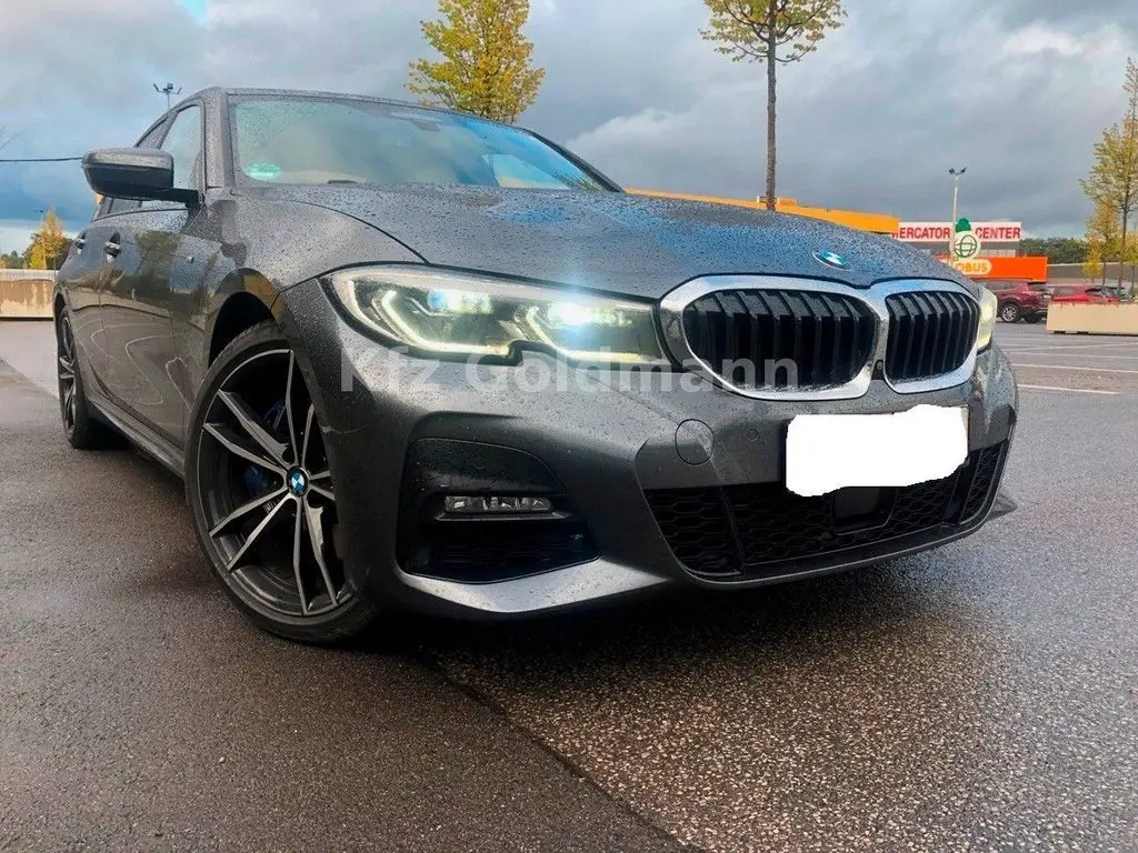 Photo 1 : Bmw Serie 3 2019 Diesel